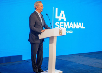 Abinader en la semanal 1140x694 1