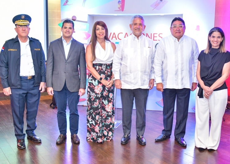 Foto Principal 2844 Minoru Matsunaga David Llibre Gina Eli Roberto Henriquez Miguel Calzada y Giselle Mateo Dannenberg