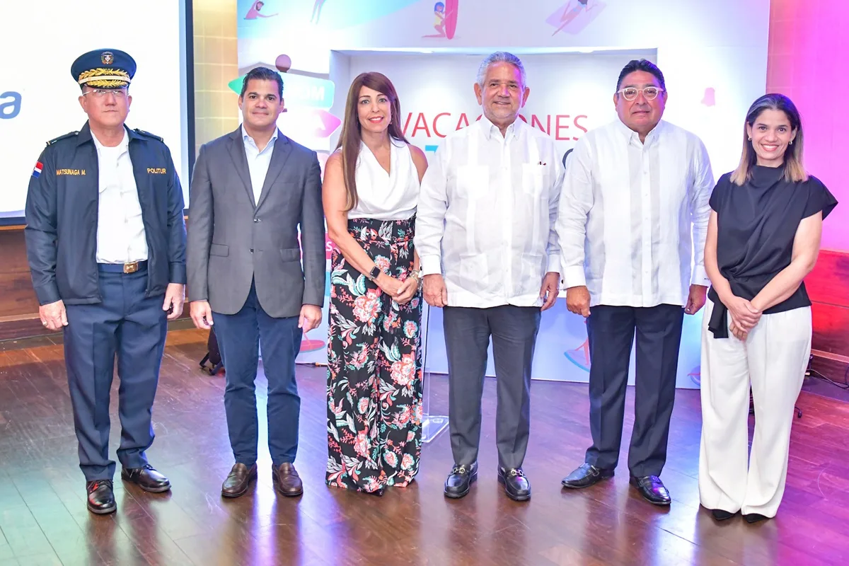 Foto Principal 2844 Minoru Matsunaga David Llibre Gina Eli Roberto Henriquez Miguel Calzada y Giselle Mateo Dannenberg