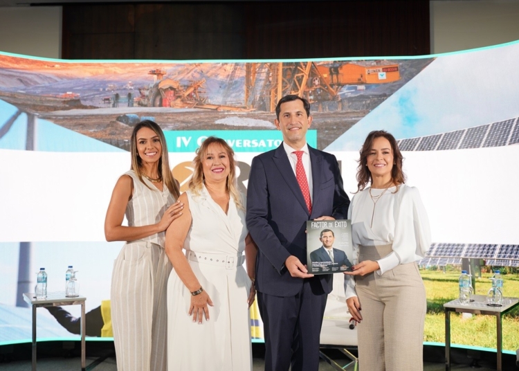 Foto principal Arianna Rolo Isabel Figueroa de Rolo Roberto Herrera e Isabel Cristina Rolo