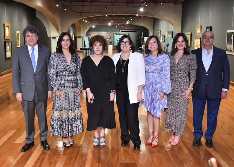 Foto principal DSC 3281 Praxedes Castillo Maribel Bellapart Maria Castillo Daniela Tovar Mari Pili Bellapart Bethania de Rizek y Hector Jose Rizek