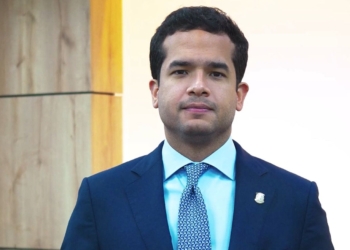 Omarfernandezaprueban 1