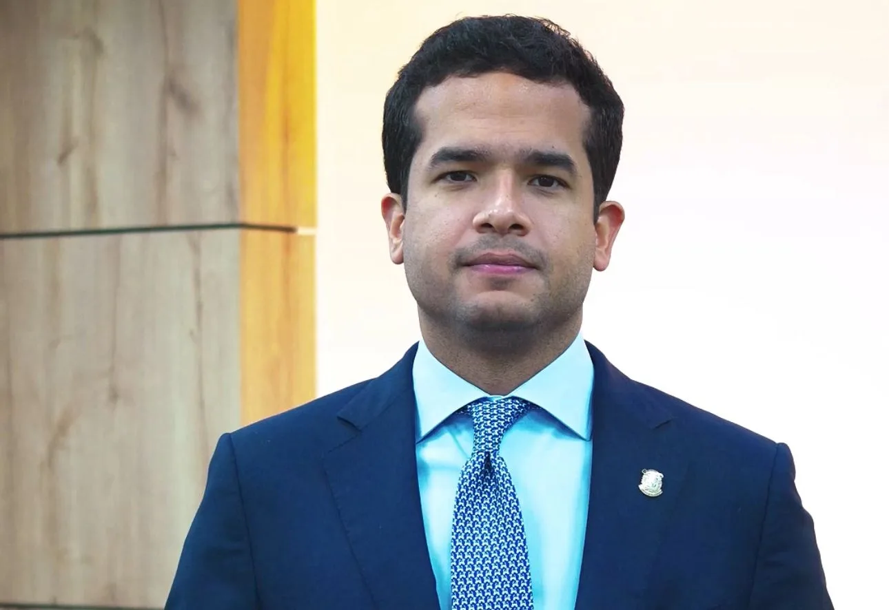 OMARFERNANDEZAPRUEBAN 1