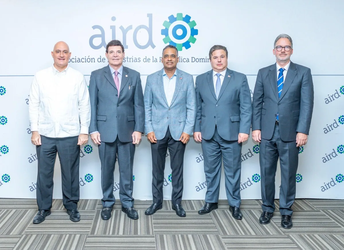 Presentacion ante la AIRD del Plan Meta RD 2036