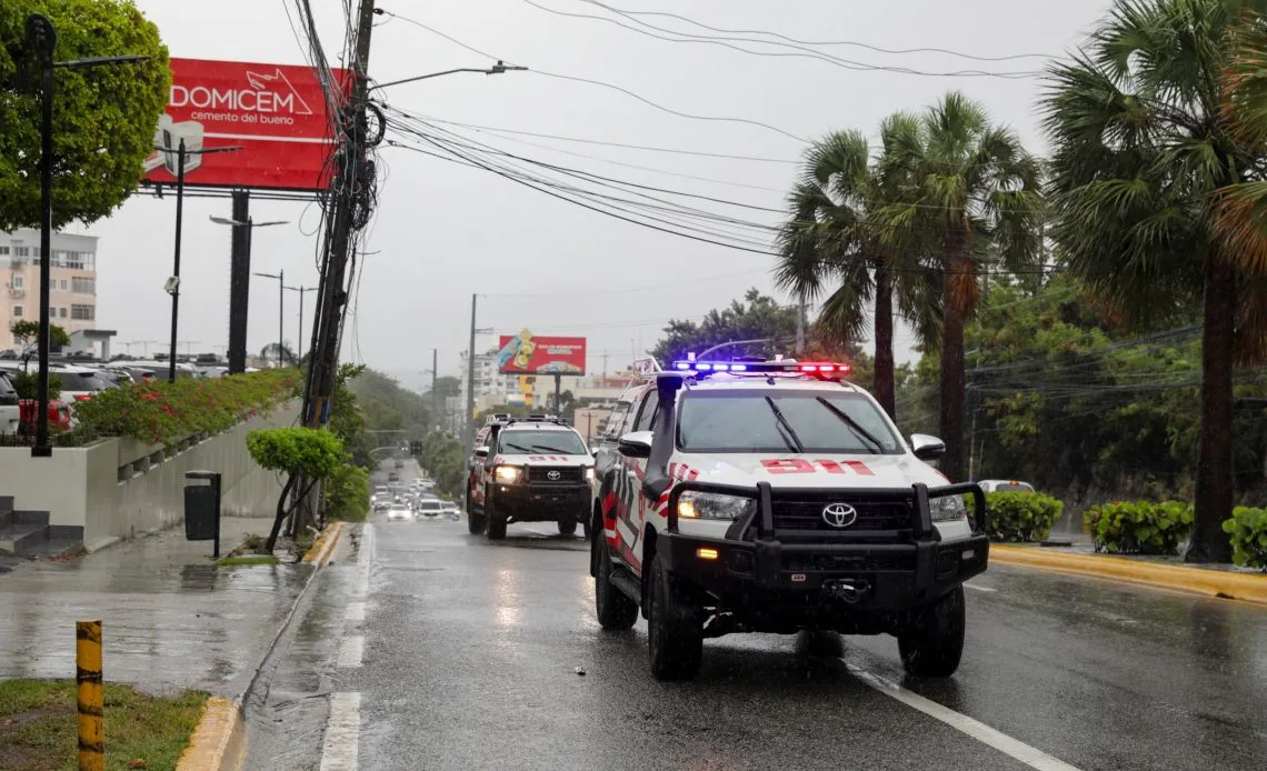 Vehiculos del 911 Republica Dominicana 1140x694 1