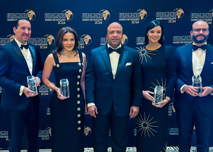 2 Foto Grupal scaled