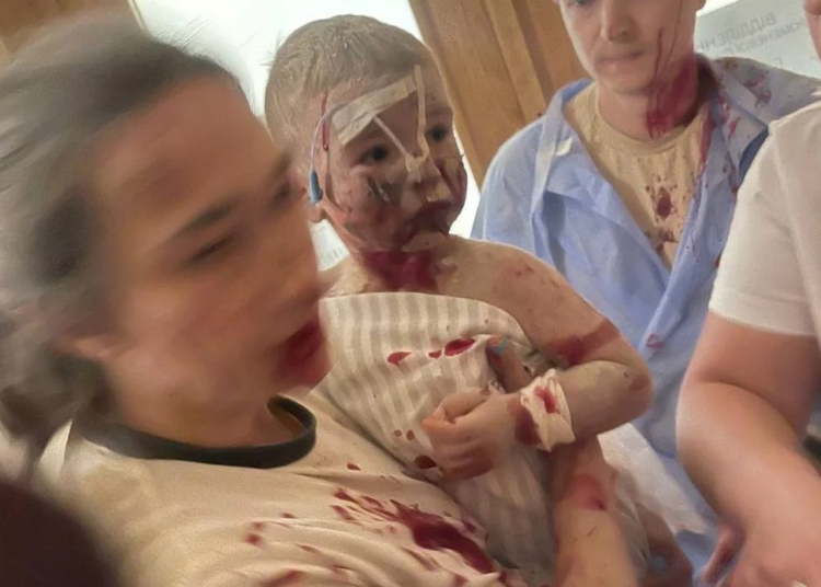 Ataque a hospital pediatrico en Ucrania 3 992x694 1