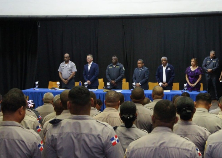 Charla Policia Nacional 1140x694 1