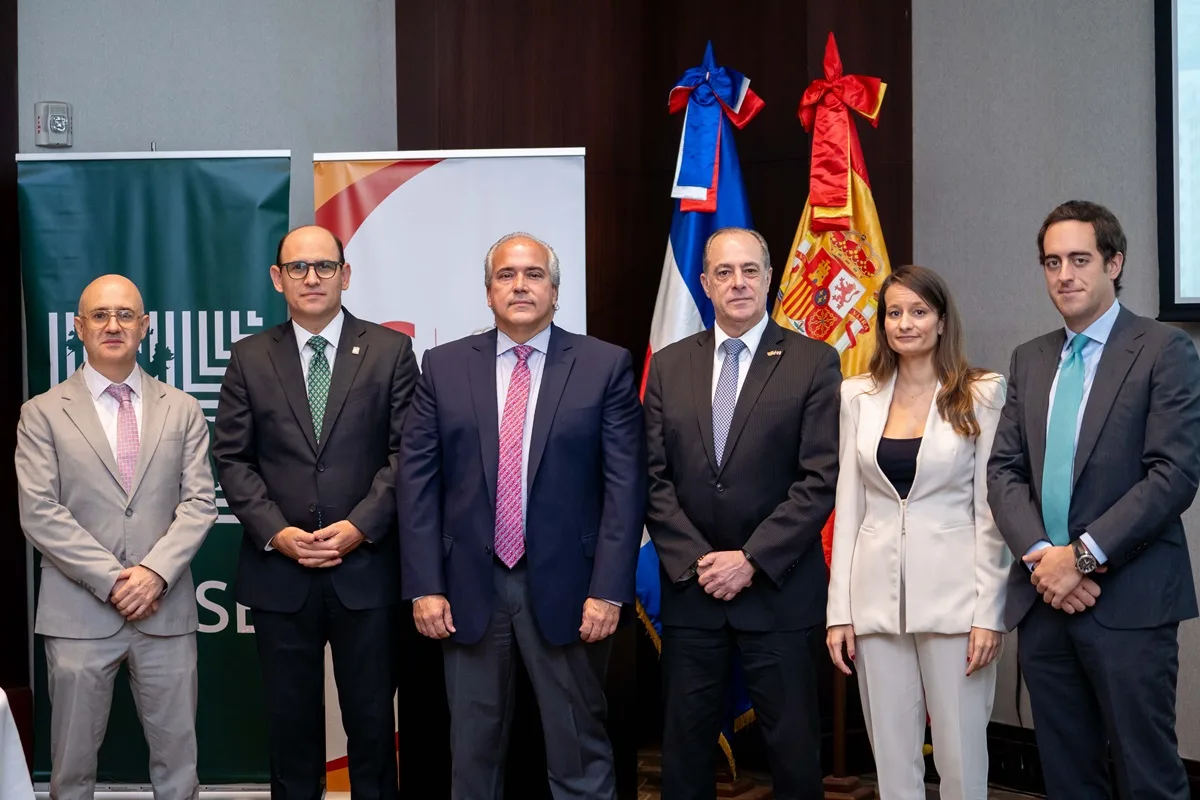 Dsc00015 principal luis araque edgar del toro alejandro grisanti paco perez clara fernandez y ricardo gonzalez