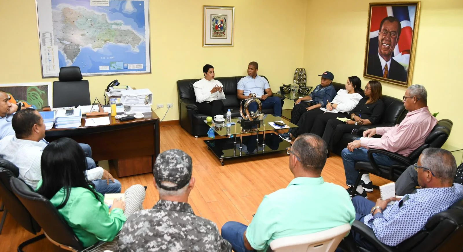 FOTO COMITE DE EMERGENCIA COMEDORES 1