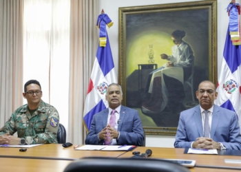 Firman convenio para mejorar la seguridad de la infraestructura vial a t