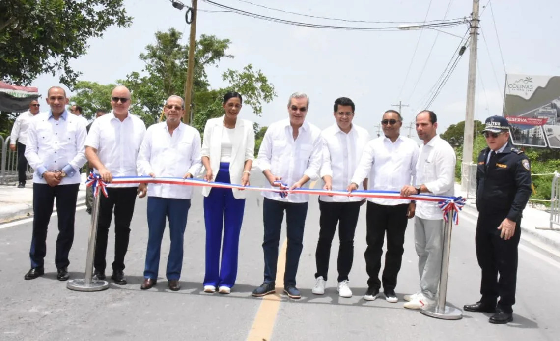 Inauguracion de la via domingo maiz presidente abinader david collado 1140x694 1