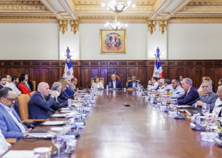 LUIS ABINADER PRESIDENTE