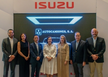 1 Principal Marcos Garcia Diana Ramos Nishikawa Sang Georgia Anne Reid Clara E. Reid de Frankenberg Donald Pimentel y Eduardo Felix