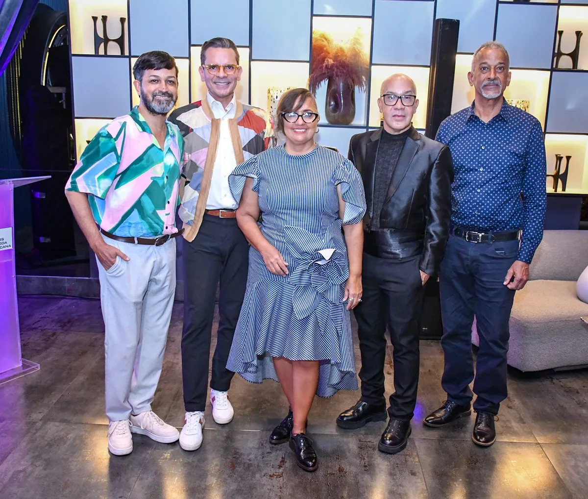 Foto principal 9187 elis mesa francisco sanchis anny abate stalin victoria e ivan balcacer