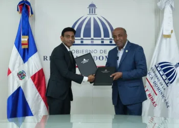 Joshua wycliff jefe operaciones de la secretaria de la isa y antonio almonte ministro del mem