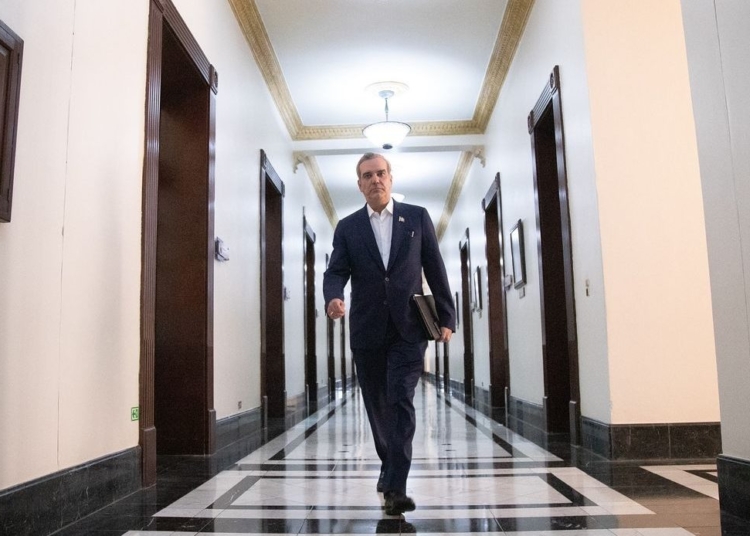 Luis abinader 1 1080x694 1