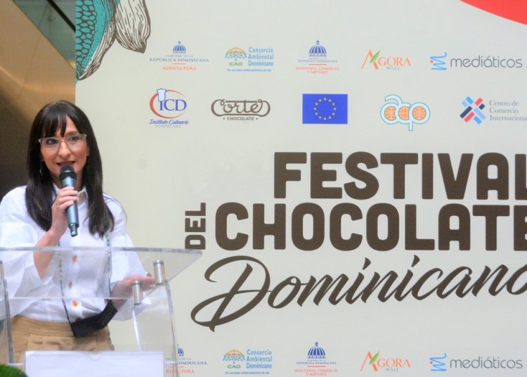 Rocio sanchez directora de mercadeo corporativo de agora mall agosto 2024