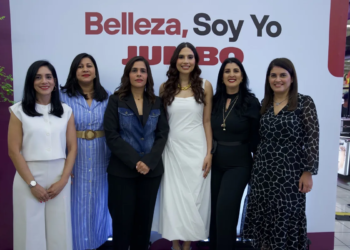 Foto principal 4835 sachenka rodriguez cony taveras madelyn martinez katherine collado ‘la comparona alejandra acta y carolina rodriguez  jpg