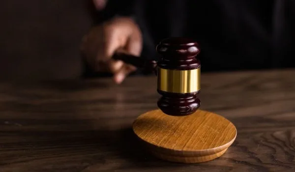 33E1A11E BA00 4640 AEEE E9821C404124 jpeg