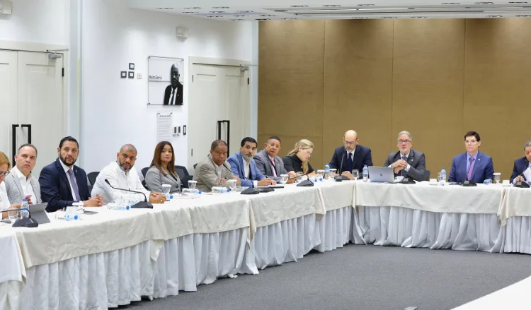 Comision de hacienda png