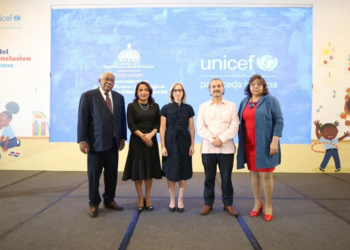 Francisco ramirez lucia vasquez ancell scheker carlos carrera y julia ubiera jpg