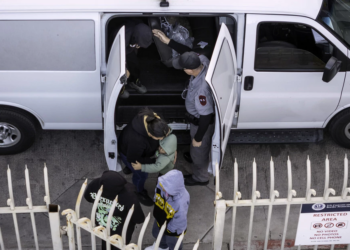 67973563e9ff7179d00fa6fb