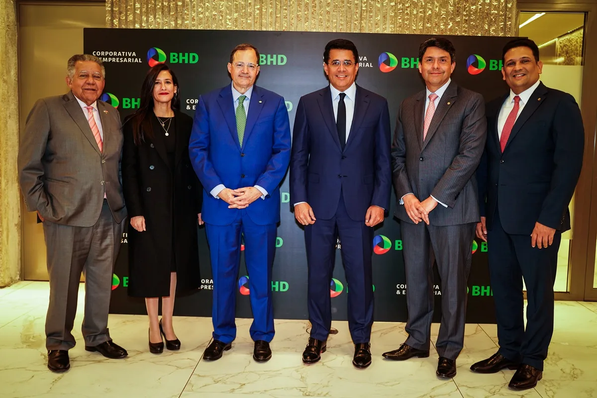 Juan Bolivar Diaz Rosa Romero Steven Puig David Collado Guillermo Mendez Ariel Perez