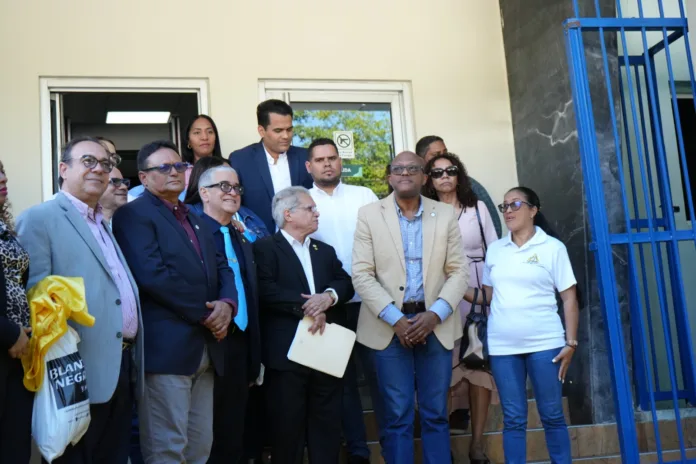 Sns y cmd acuerdan reunión este sábado para lograr el concenso