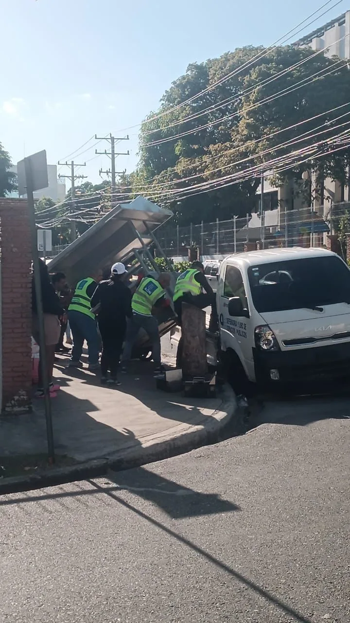 Adn recupera espacios públicos en la zona universitaria