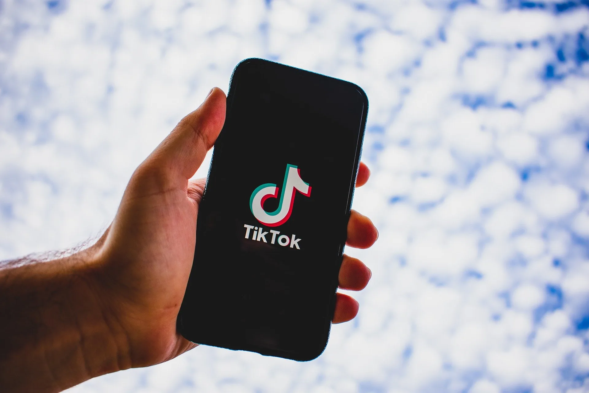 tiktok 5323005 1920