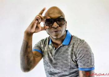 11395405 el sujeto una decada entre el mambo del merengue y los frecuentes incidentes