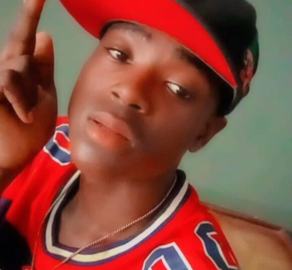 273e8fd2 f54f 4d31 85ca 0200d7790fe6