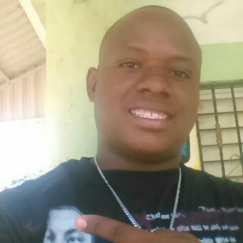 7C50A2E5 84FE 4CF2 A1E4 4129E11EE24F