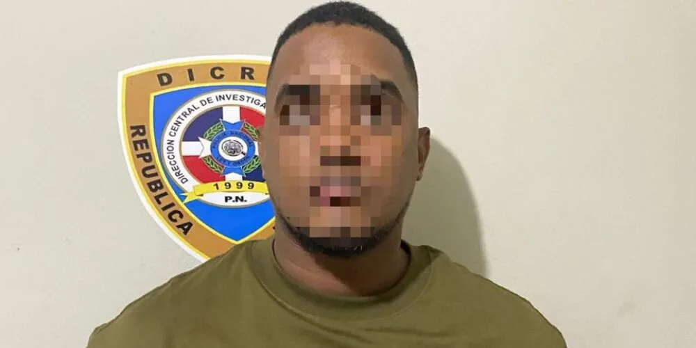 955FA6FC 57E2 423D B0B8 652A3F32CC52