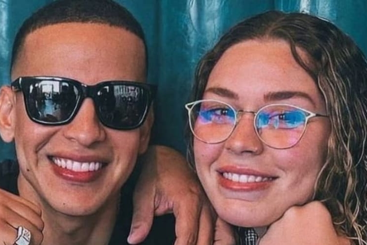 AB080F88 8EC1 4E33 9842 56D6E6F45D4D