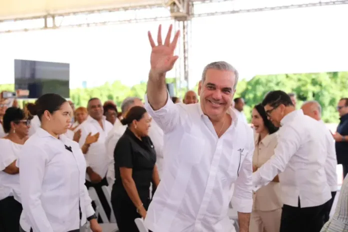 Presidente Abinader agotará intensa agenda este jueves en Santo Domingo, Santiago y Samaná