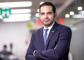Alberto mencia vicepresidente senior de segmentos productos y banca seguros del banco bhd 1