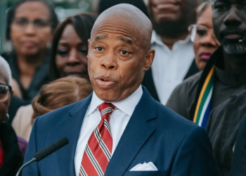 EA4064 USA NEW YORK MAYOR INDICTED