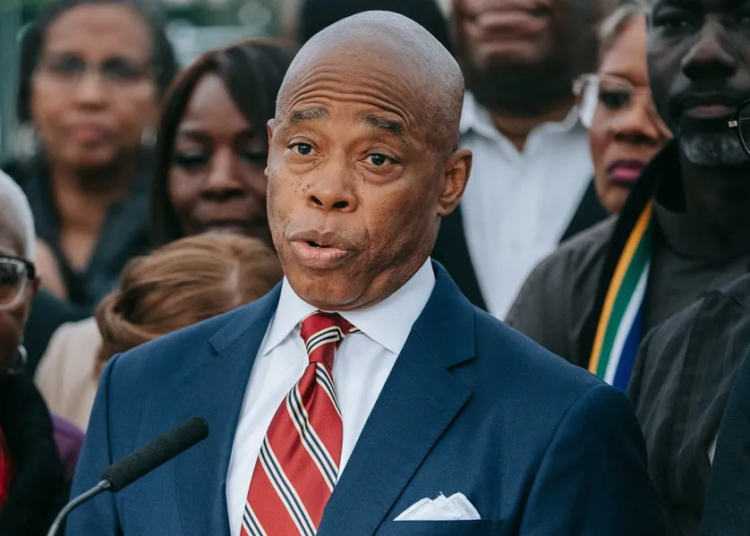 EA4064 USA NEW YORK MAYOR INDICTED