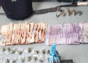 F90E2CA8 5009 4817 AD1B 4501A34EFAF4