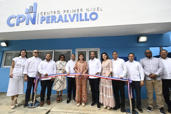 Banreservas impulsa mejoras en salud con la inauguración del centro de diagnóstico y atención primaria en Peralvillo