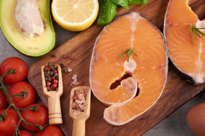 ¿Eres de salmón o de atún? Descubre cuál pescado se adapta mejor a ti