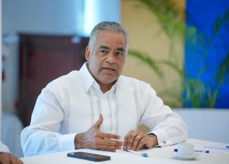 Joel Santos ministro de Energia y Minas scaled