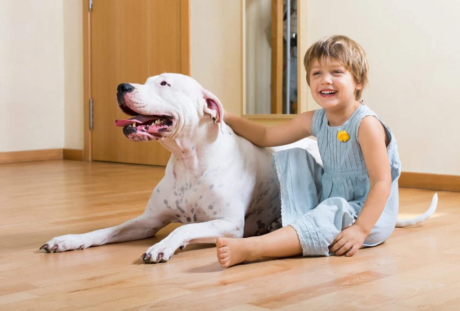 La relacion entre ninos y pitbulls un analisis completo 1500x1014. Jpg