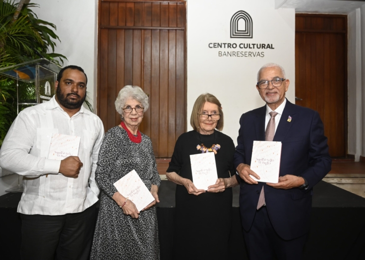 Mijail Peralta Asia de Azar Marianne de Tolentino y Wilson Rodriguez scaled