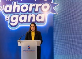 Ninoska suarez vicepresidente de mercadeo febrero 2025 1 scaled