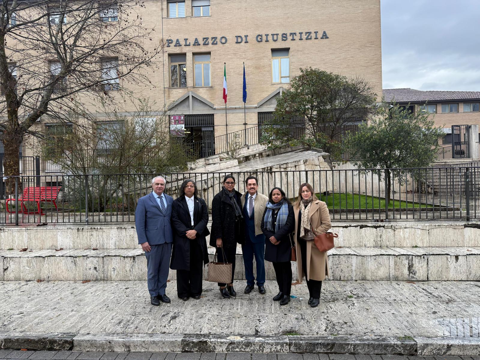 Tony Raful viceconsul y familia Pena Santana