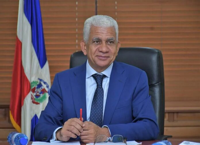 Presidente del Senado ve necesaria promulgación de la ley de Residuos Sólidos de la República Dominicana