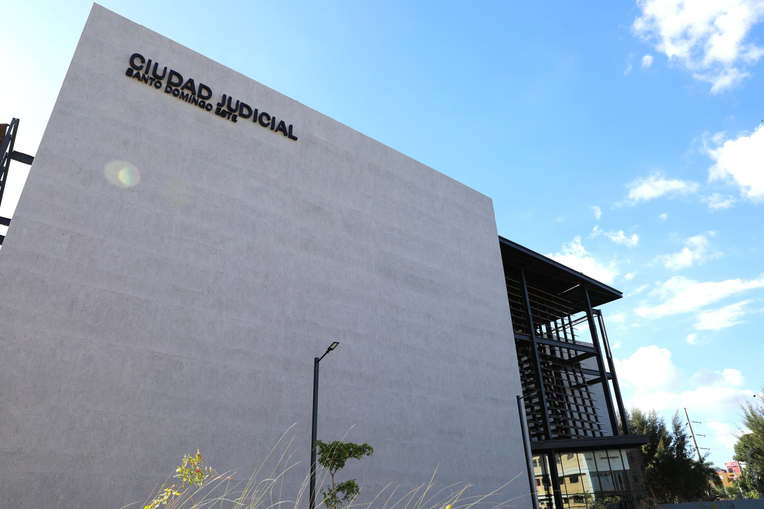 Abinader transforma la justicia con la Ciudad Judicial de Santo Domingo 1